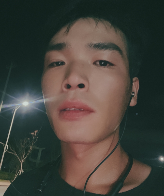 满船清梦压星河的第二张照片--衢州蓝颜知己交友网