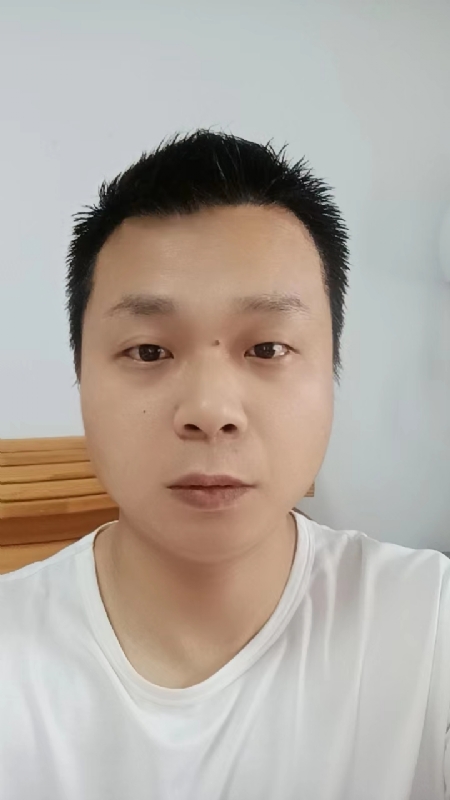 阳光的第一张照片--衢州蓝颜知己交友网